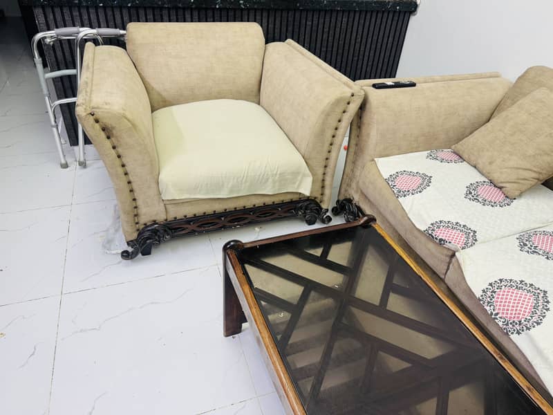 Sofa set in normal condition 1