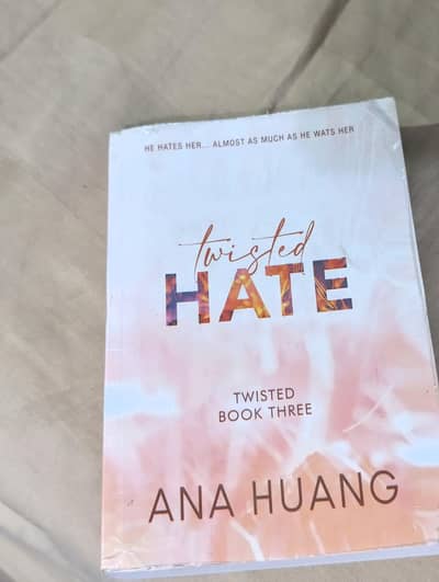 twisted hate by Ana Huang