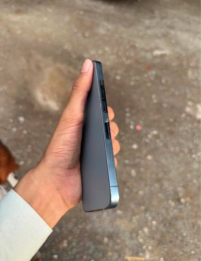 Apple iPhone 13 Pro 5