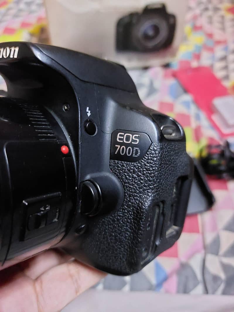 Camera / DSLR / Canon 1
