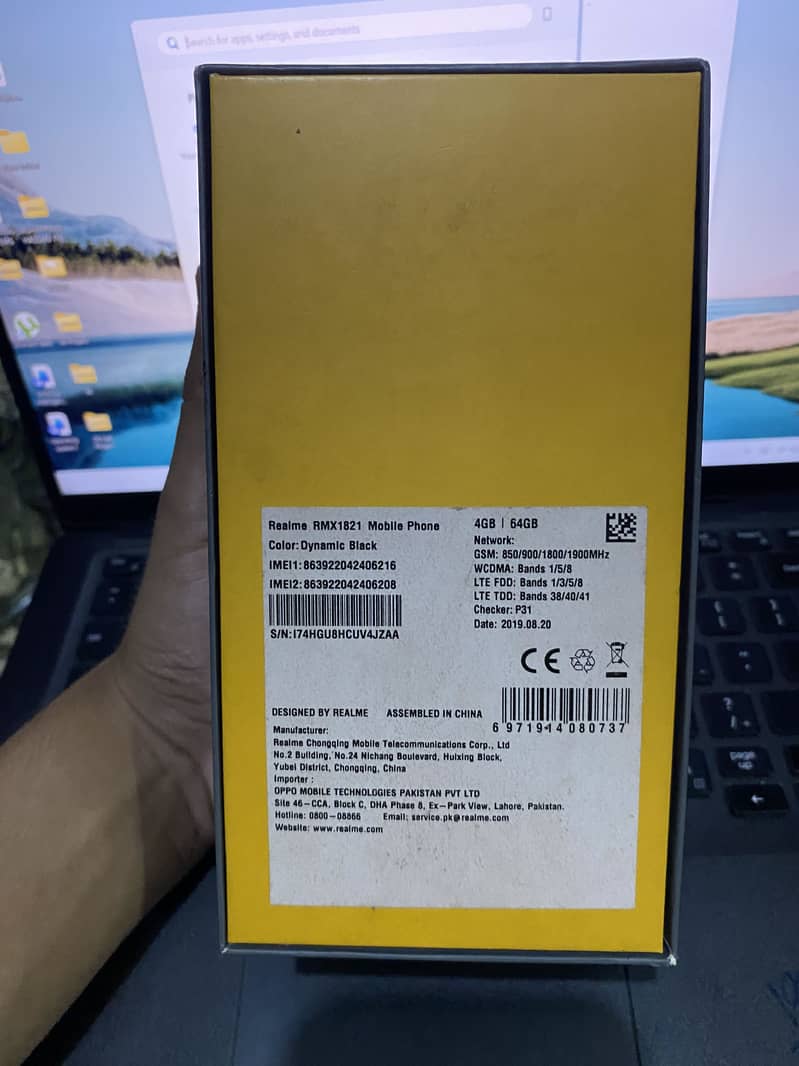 Realme 3 9