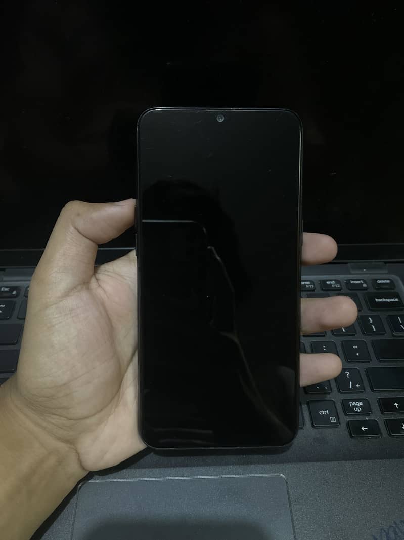 Realme 3 10