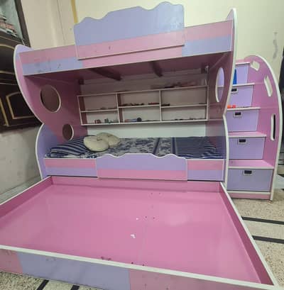Kids bed for sale