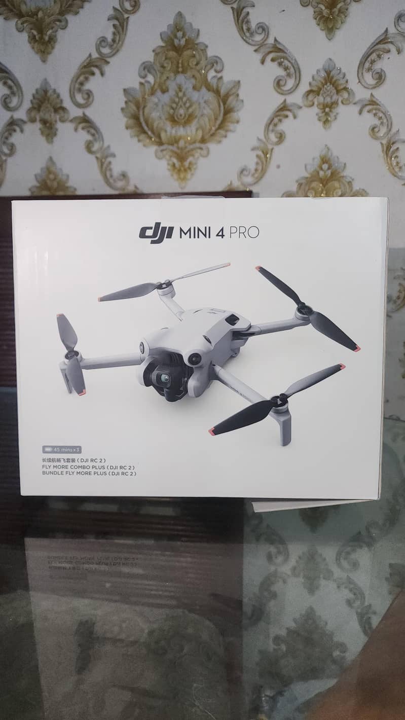 DJI mini 4 combo pro 6