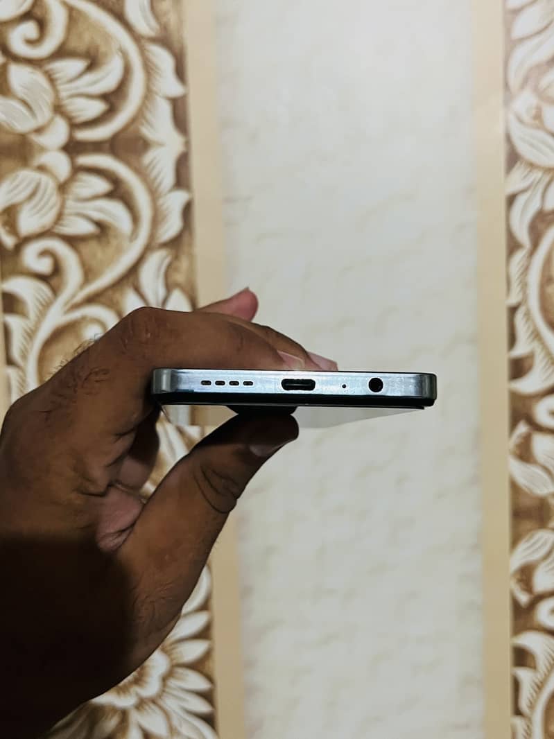 Infinix Note 30 5