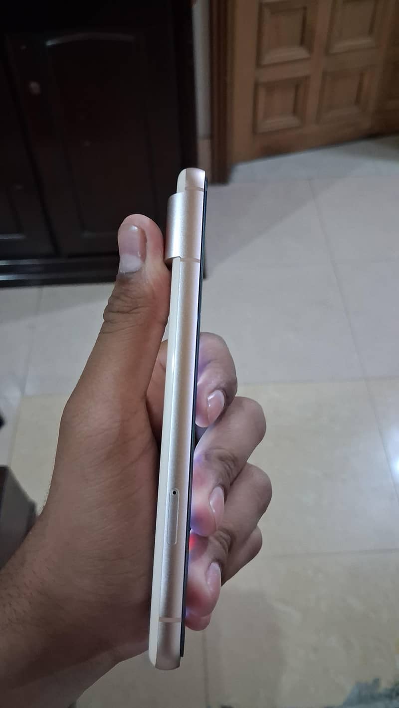 Google Pixel 8 1