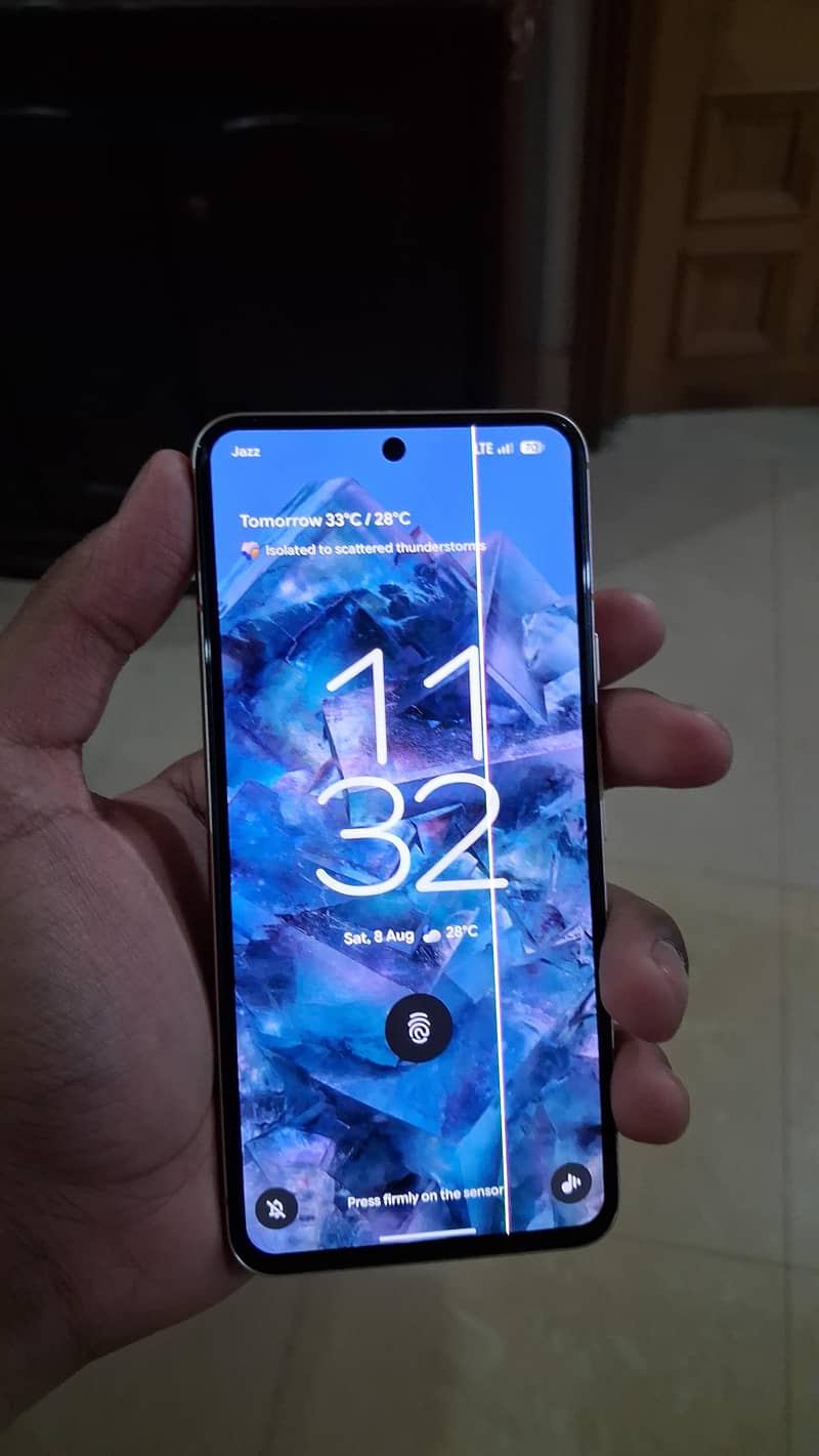 Google Pixel 8 5