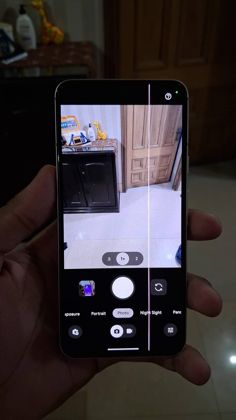Google Pixel 8 6
