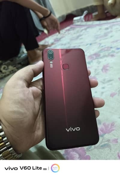 Vivo Y11 3/32 For Sale Read Ad