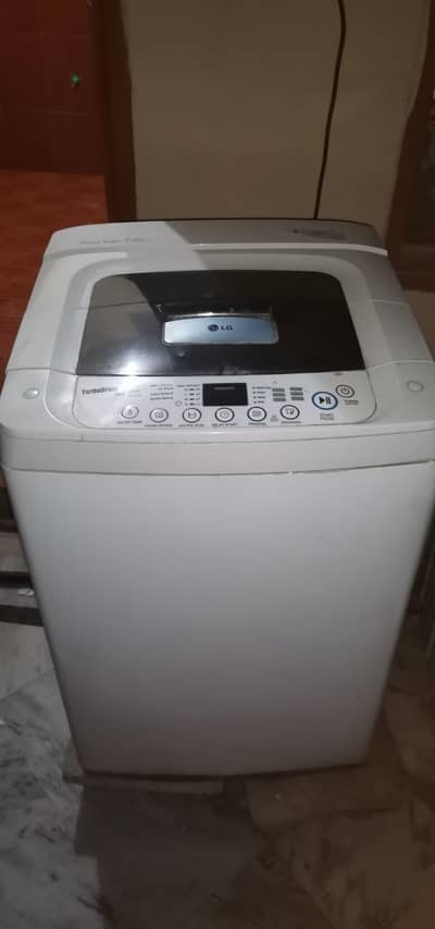 Very Good condition LG fully automatic machine