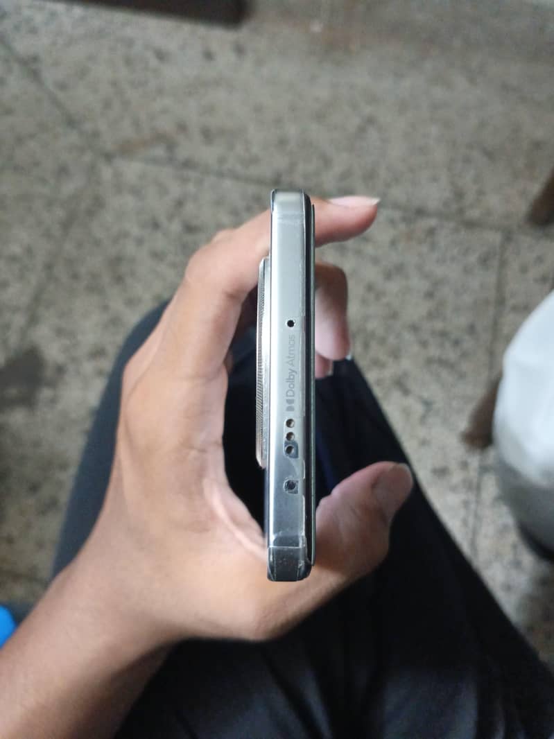 Tecno CAMON 30 2