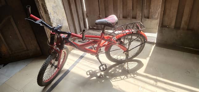new like condition cycle only 6 months used