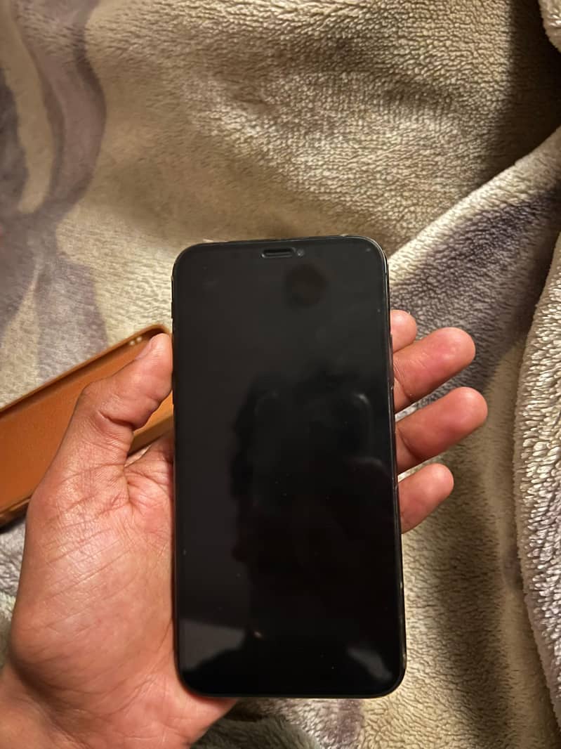 Apple iPhone X 1