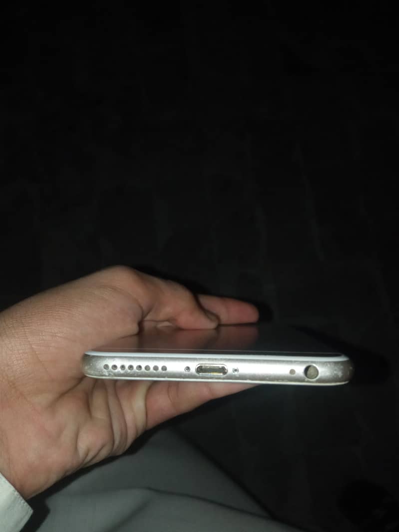 Apple iPhone 6S Plus 1