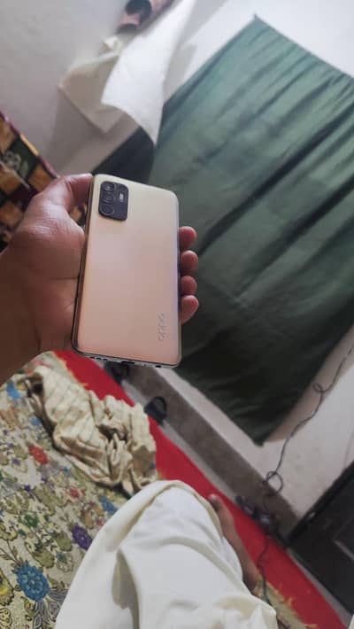 OPPO Reno 6