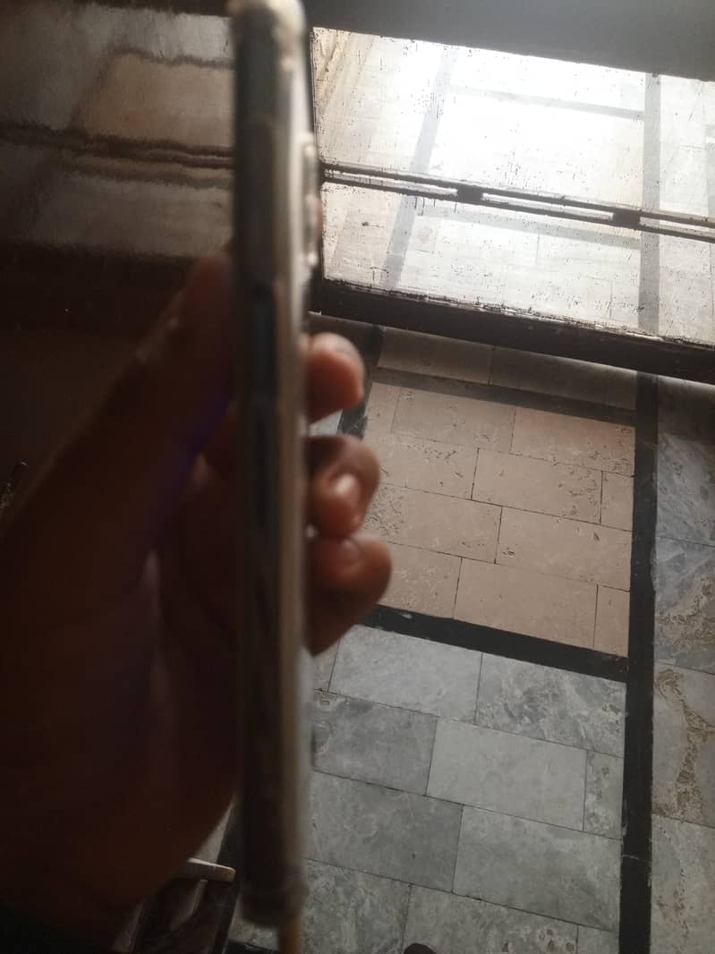 Xiaomi Redmi Note 9 Pro 1