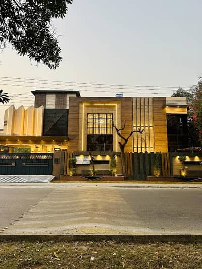 1 Kanal 2 Marla (22 Marla ) Brand New Luxury Ultra Modern Corner House Available For Sale In NFC Society Lahore By Fast Property Services