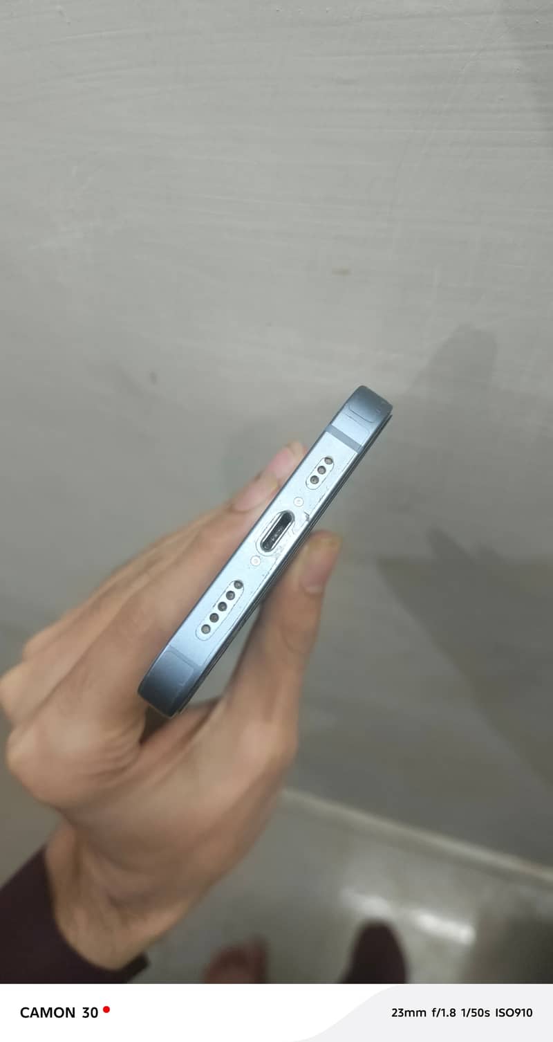 iPhone 14 2