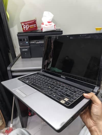 Dell Studio 1558 Core i5 6GB RAM Laptop