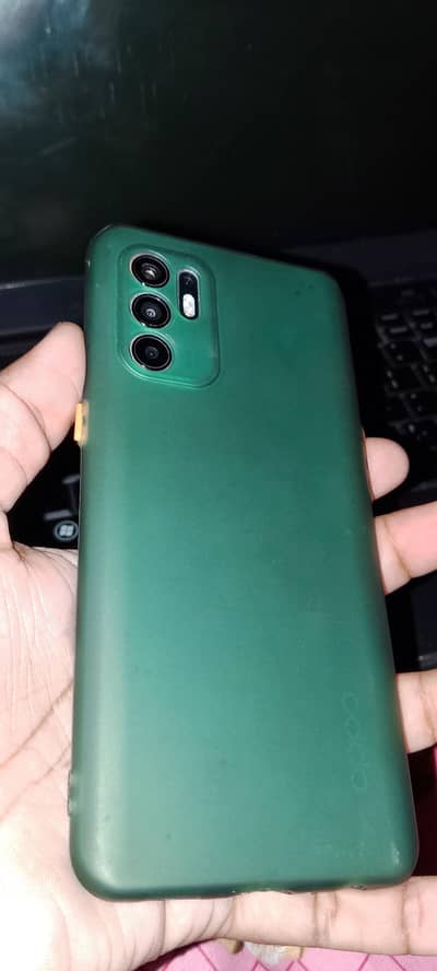 Oppo Reno 6 Fingerprint Underdisplay 33W 8+18 / 128Gb
