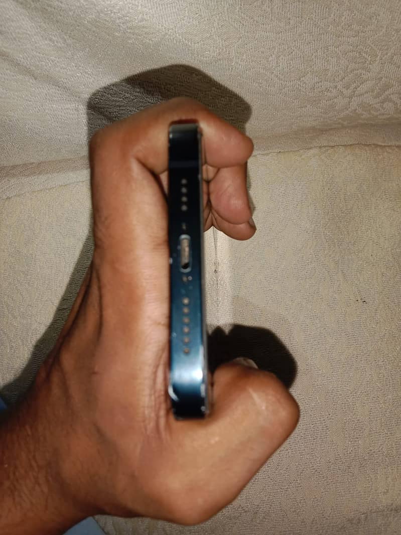 Apple iPhone 14 plus 4