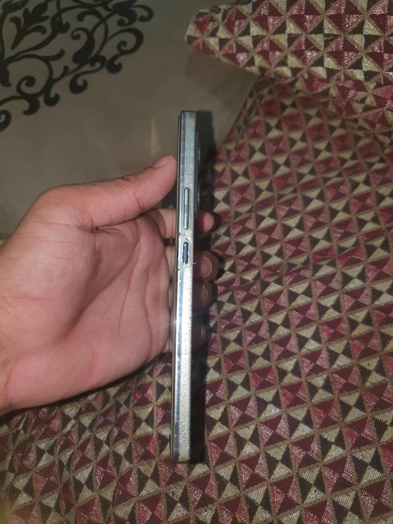 Infinix Note 40 3
