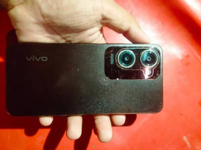 Vivo Y18