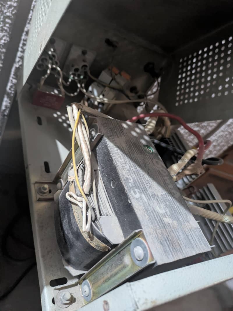 UPS SALTEC POWERLINK 3