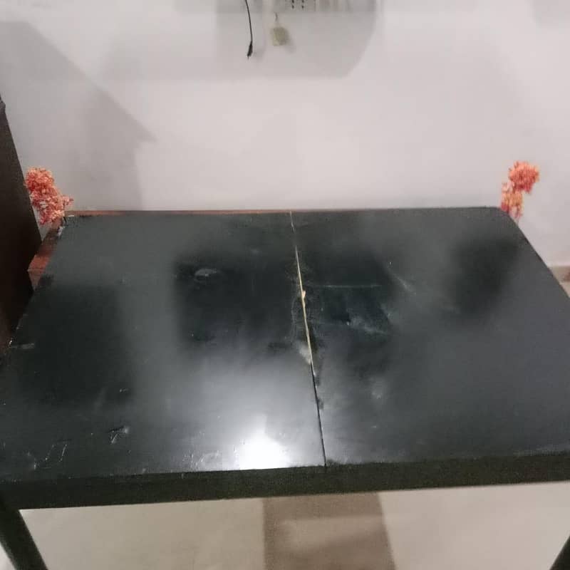 four seater dining table 1