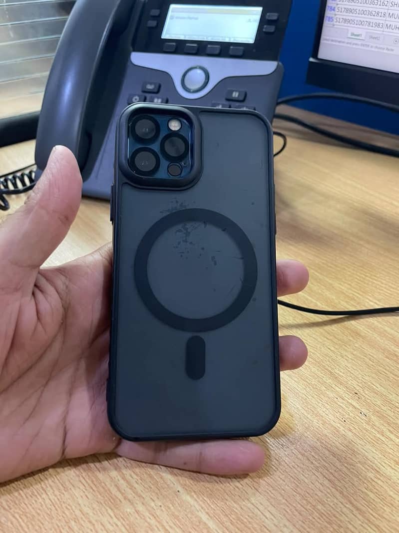 Apple iPhone 12 Pro 2
