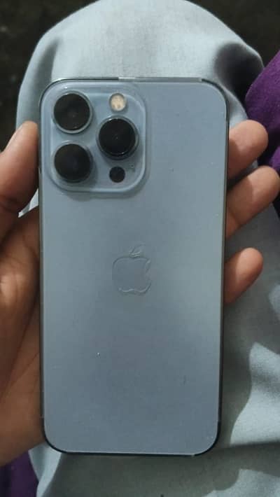 Apple iPhone 13 Pro
