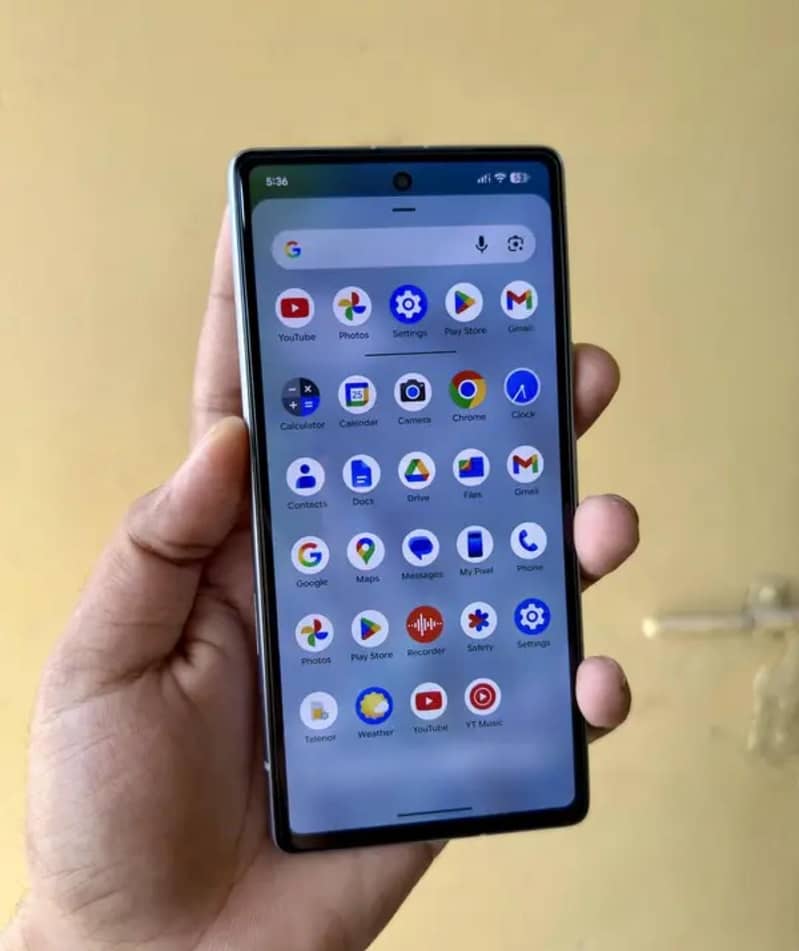 Google Pixel 7a 5