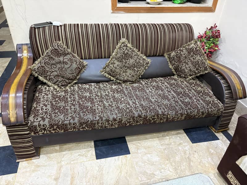Sofa set 0