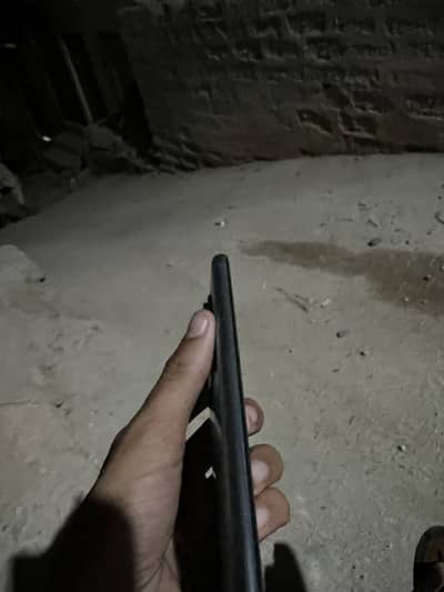 Redmi note 14 pro 8/256 Jisny laina hai wo rabta kareen ?