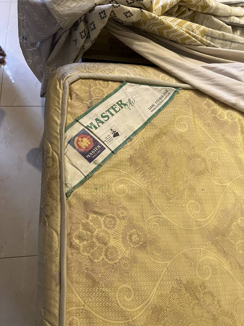 2 single bed 4