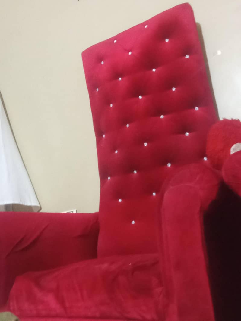 selling Sofas 1