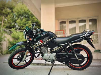 Yamaha YBR 125 G Totally genuine 100. /.