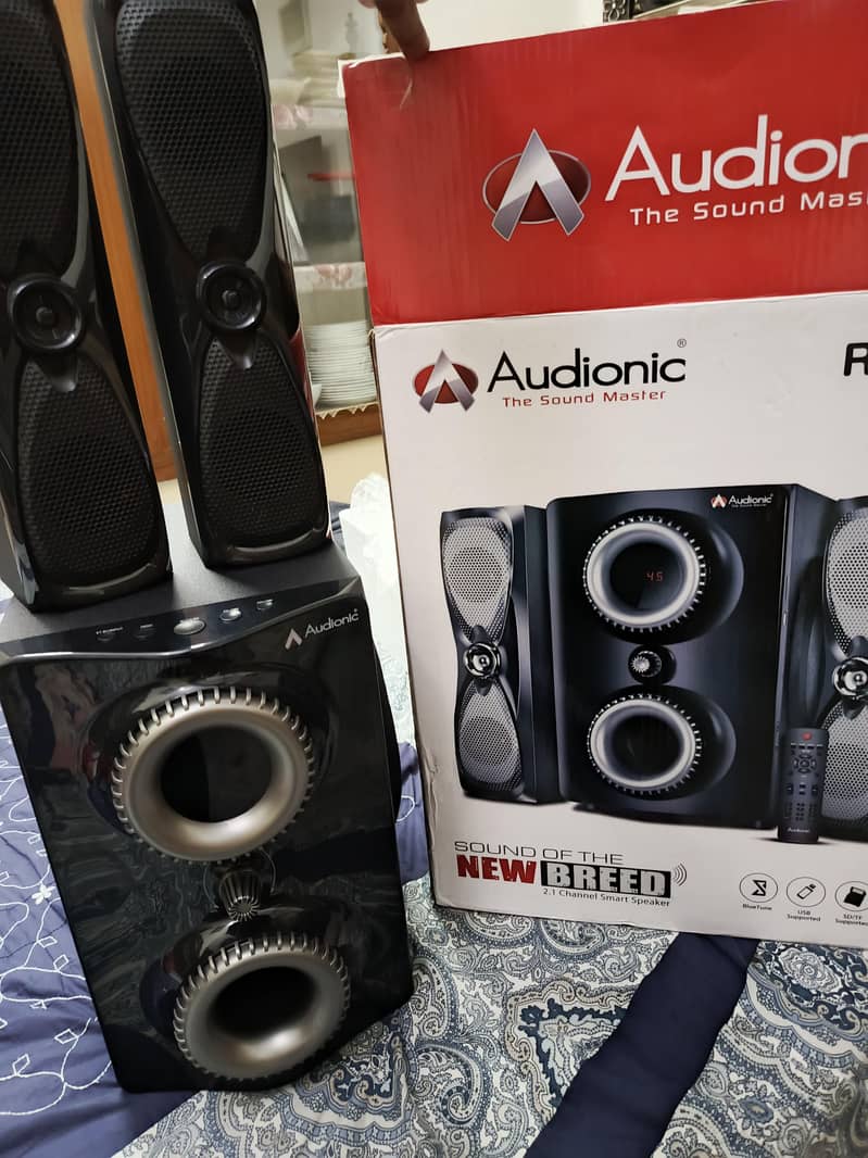 Audionic  Rainbow R 35 1