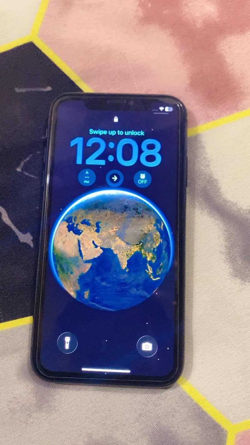 iPhone 11 0