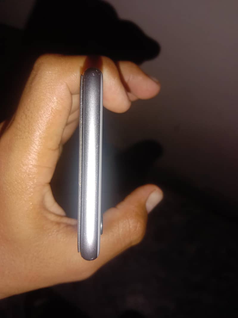Apple iPhone 6 3