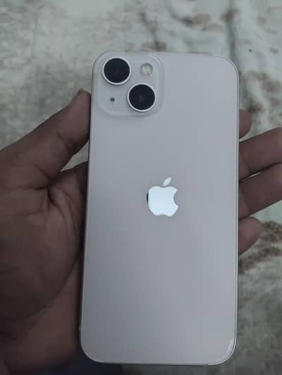 Apple iPhone 13