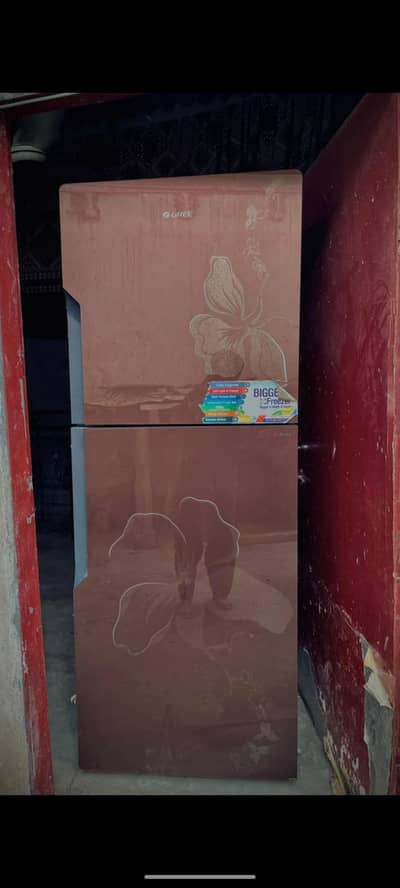 Title  Gree Refrigerator - 445 Liters
