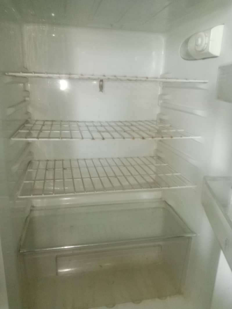 Fridge 4