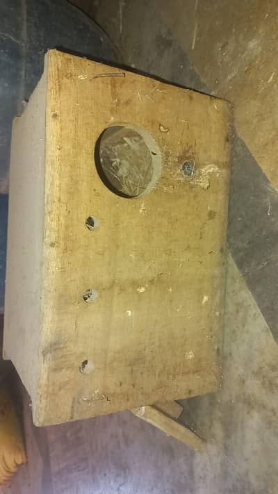 Used Wooden Breeding Boxes