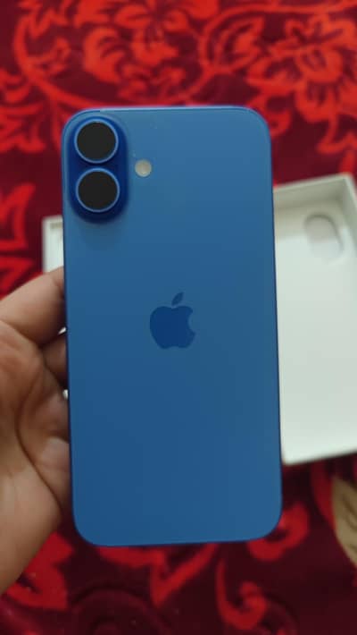 Apple iPhone 16 Plus