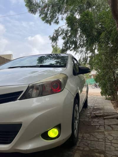 Toyota Vitz 2012/2016 B2B Original