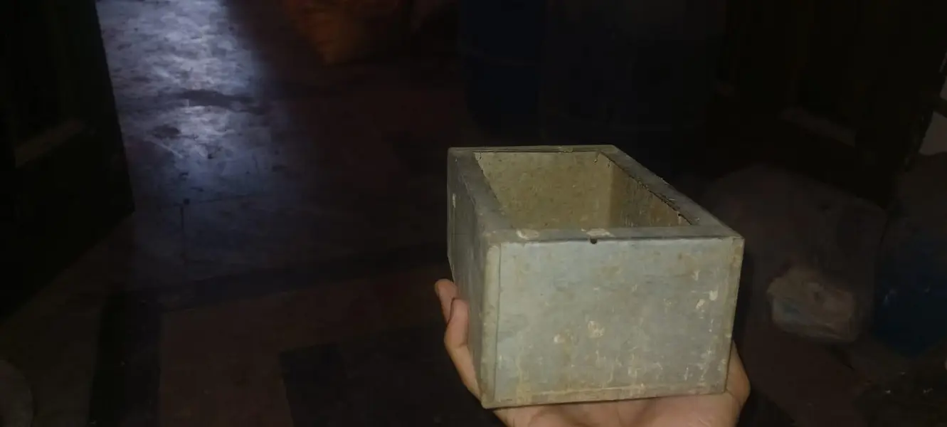 Metal daana box for birds — photo 2
