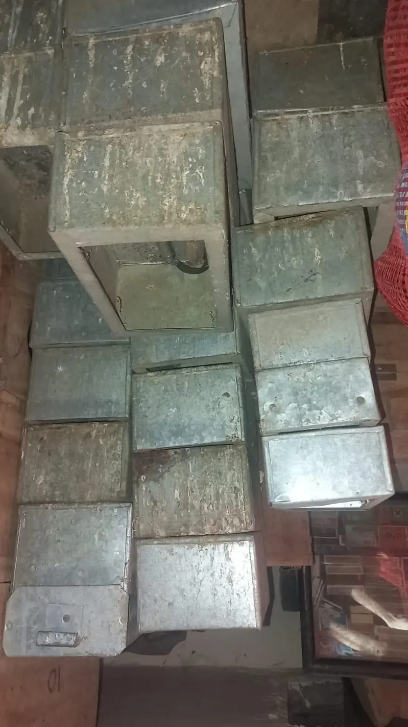 Metal daana box for birds — photo 3