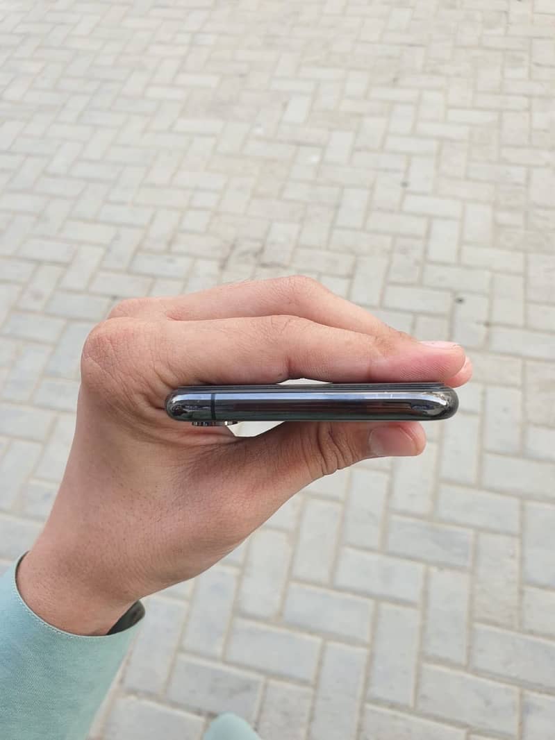 iPhone xs 9