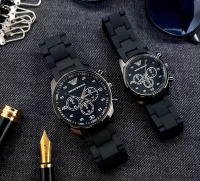 couple watch
